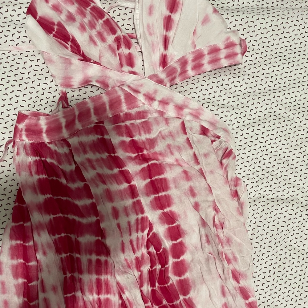 Dress - Picture 3 of 6